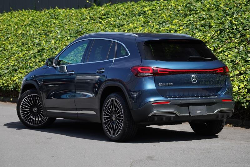 2021 Mercedes Benz EQA 250 AMG Line