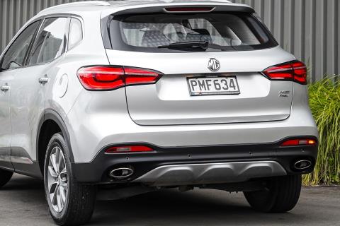 2022 MG HS PHEV - Thumbnail