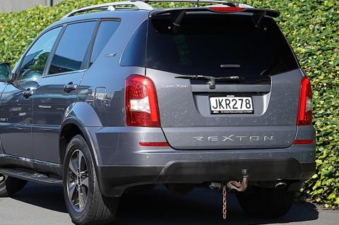 2015 SsangYong Rexton SPR - Thumbnail