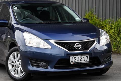 2016 Nissan Pulsar ST Hatchback - Thumbnail