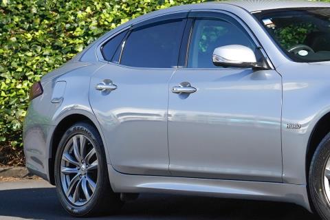 2015 Nissan Fuga Hybrid / Skyline - Thumbnail