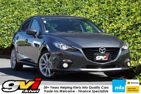 2014 Mazda Axela 20S / 3 Sport - Thumbnail