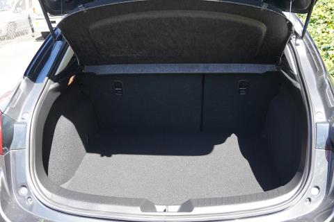 2014 Mazda Axela 20S / 3 Sport - Thumbnail