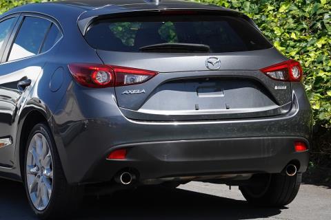 2014 Mazda Axela 20S / 3 Sport - Thumbnail