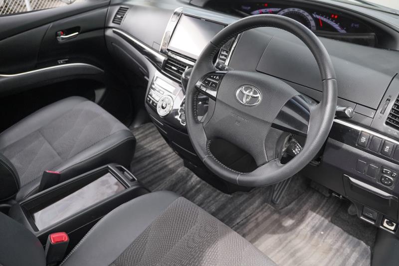 2015 Toyota Estima Aeras Premium