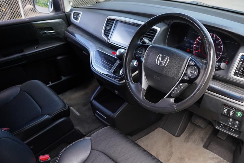 2015 Honda Odyssey Absolute EX