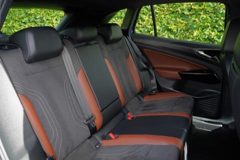 2022 Volkswagen ID.4 Pro 82kWh - Thumbnail