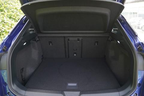 2022 Volkswagen ID.4 Pro 82kWh - Thumbnail