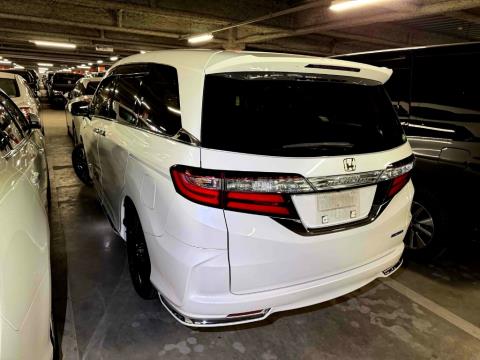 2016 Honda Odyssey Hybrid Absolute - Thumbnail