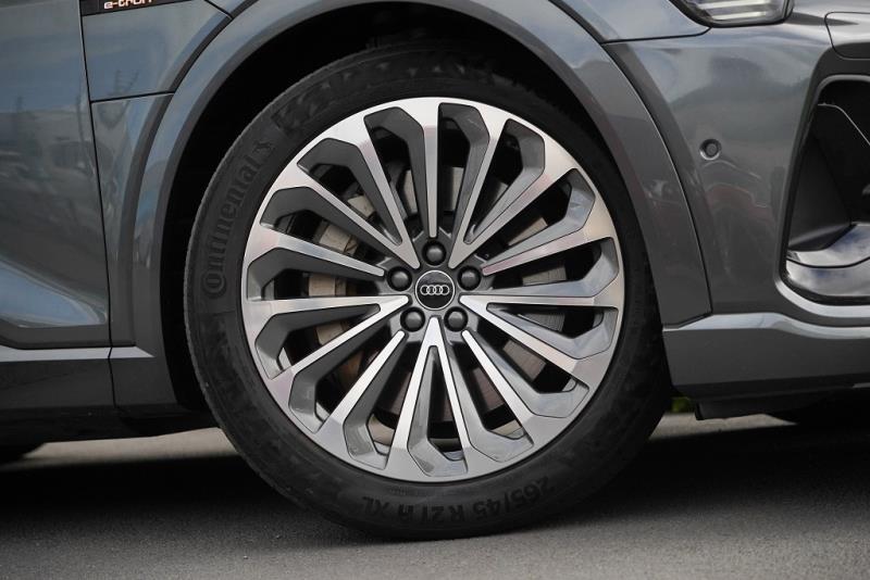 2022 Audi e-tron Quattro Sline