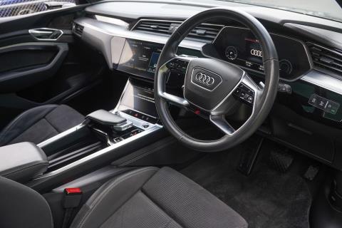 2022 Audi e-tron Quattro Sline - Thumbnail