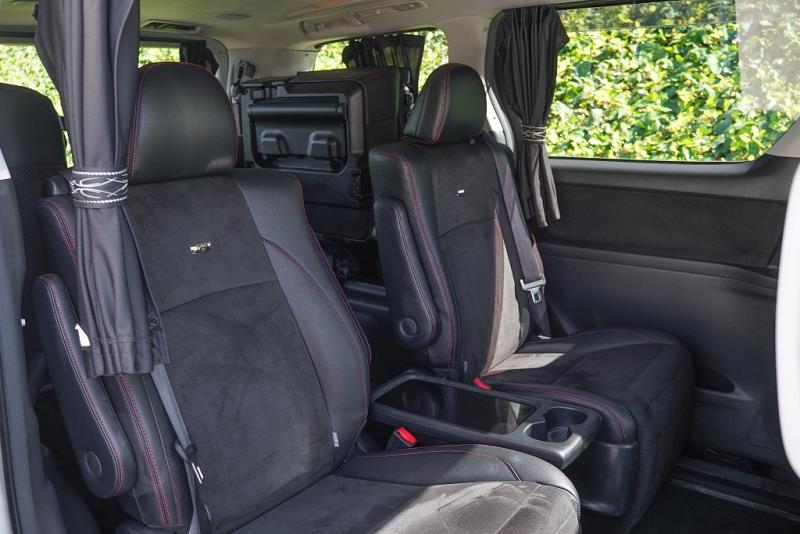 2013 Toyota Vellfire G's / Alphard