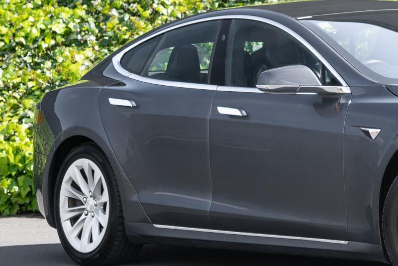 2017 Tesla Model S 100D