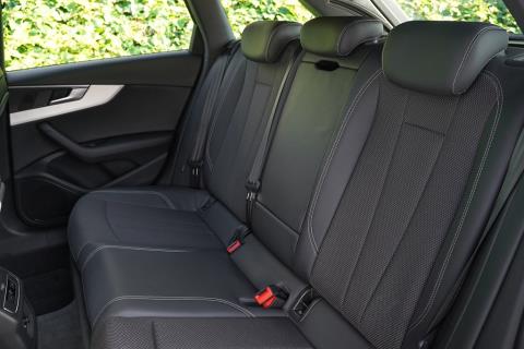 2017 Audi A4 2.0TFSi Quattro Avant - Thumbnail