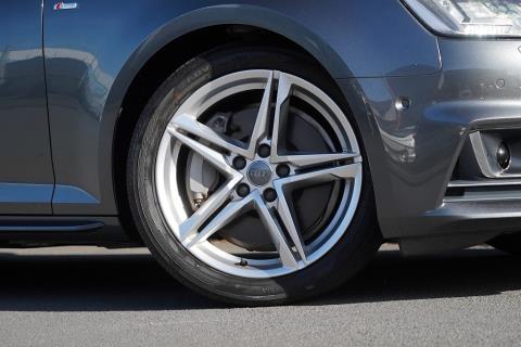 2017 Audi A4 2.0TFSi Quattro Avant - Thumbnail