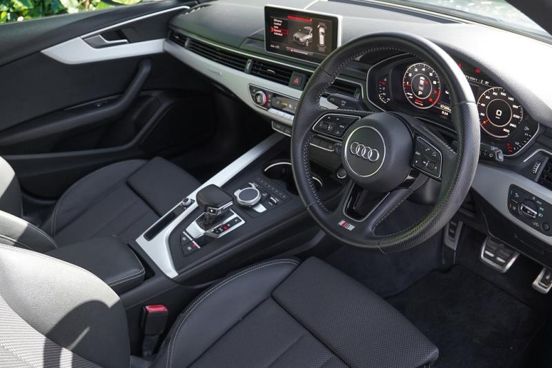 2017 Audi A4 2.0TFSi Quattro Avant