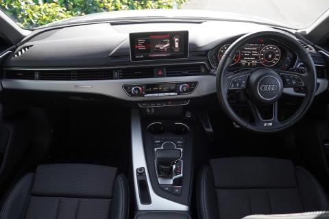 2017 Audi A4 2.0TFSi Quattro Avant - Thumbnail