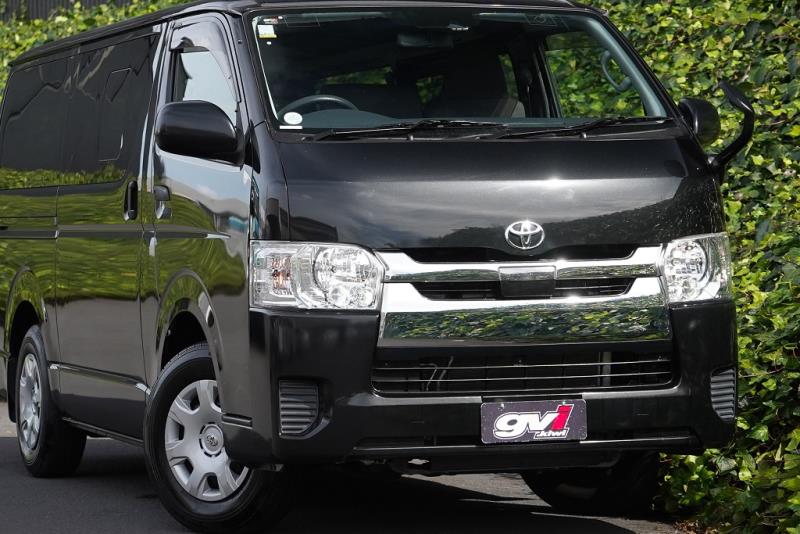 2020 Toyota Hiace GL 5 Door