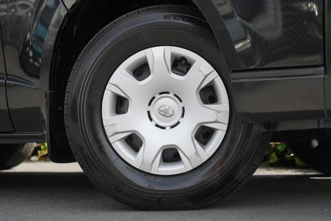 2020 Toyota Hiace GL 5 Door - Thumbnail