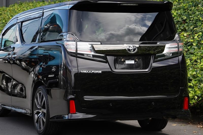 2017 Toyota Vellfire 2.5Z / Alphard
