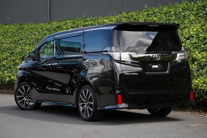 2017 Toyota Vellfire 2.5Z / Alphard