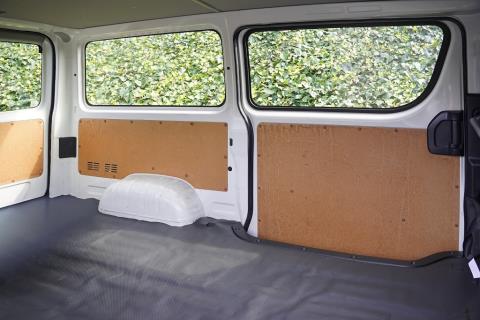 2020 Toyota Hiace ZL 5 Door - Thumbnail