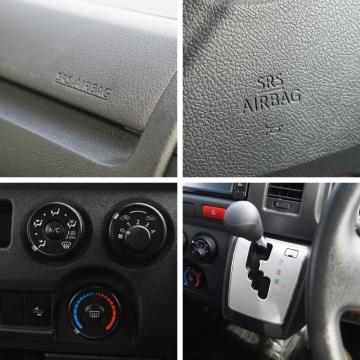 2021 Toyota Hiace ZL 5 Door - Thumbnail