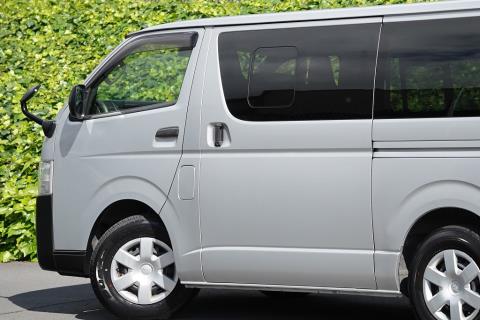 2021 Toyota Hiace ZL 5 Door - Thumbnail