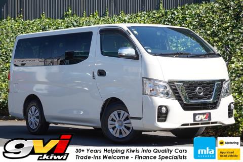 2020 Nissan NV350 10 Seater - Thumbnail