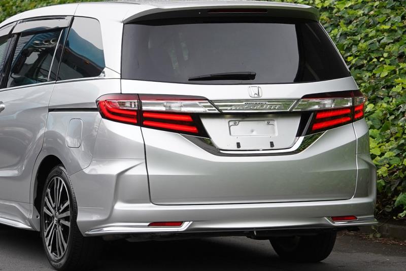 2016 Honda Odyssey Absolute EX