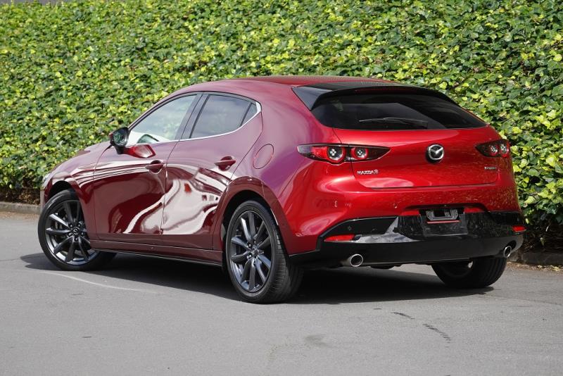 2019 Mazda 3 GLX / Axela 20S