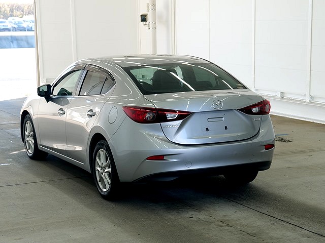 2015 Mazda Axela 15C