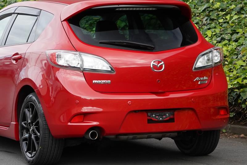 2013 Mazda Axela 20S / 3 Ltd
