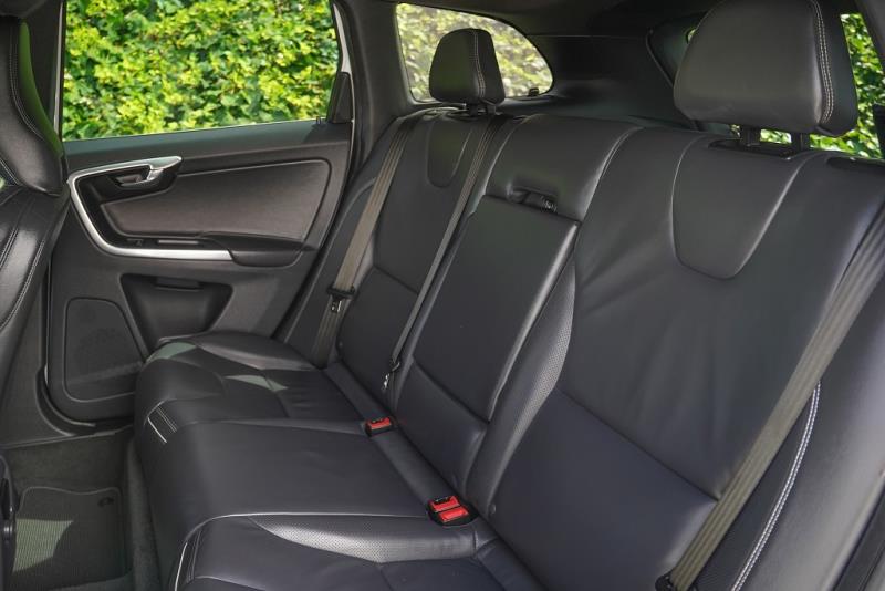 2015 Volvo XC60 T5 R-Design