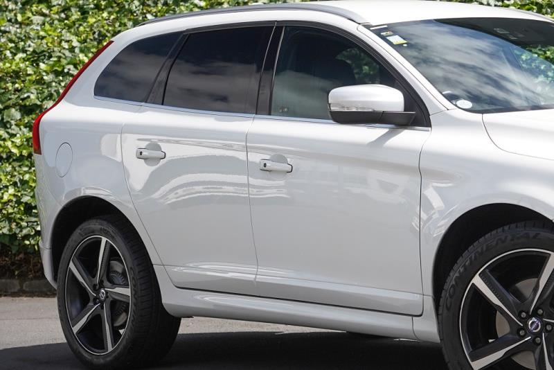 2015 Volvo XC60 T5 R-Design