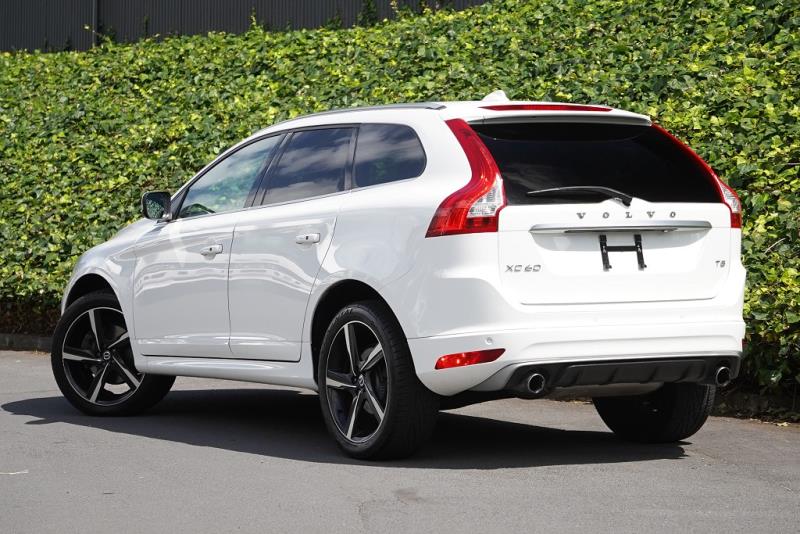 2015 Volvo XC60 T5 R-Design