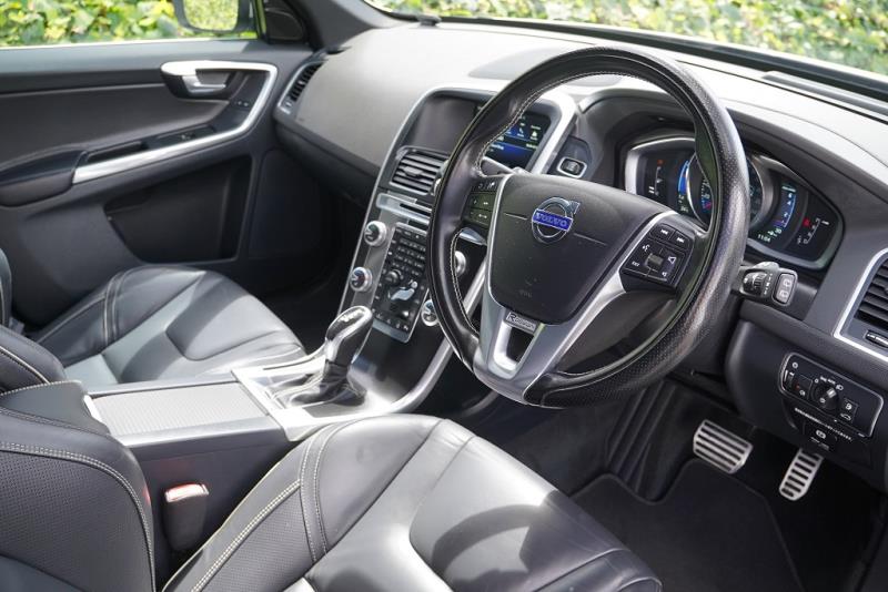 2015 Volvo XC60 T5 R-Design