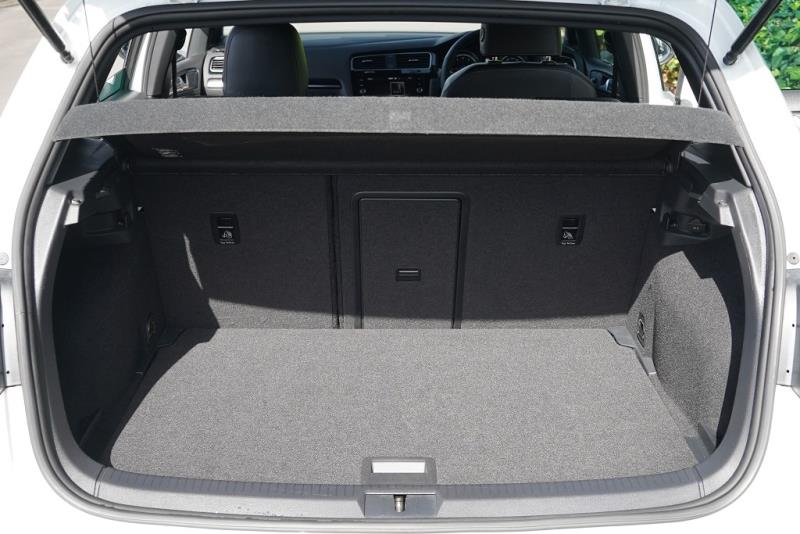 2016 Volkswagen Golf R 4Motion Mk7