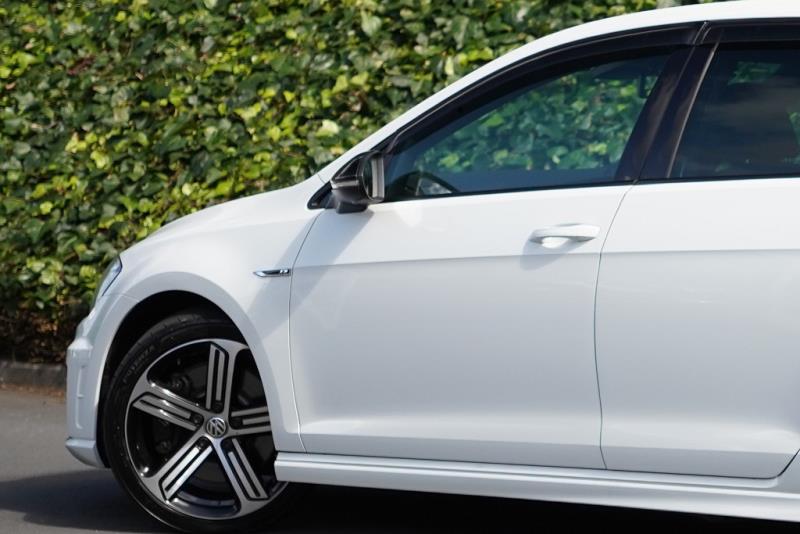 2016 Volkswagen Golf R 4Motion Mk7