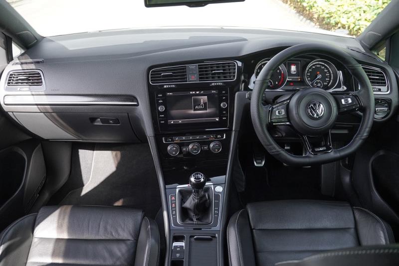 2016 Volkswagen Golf R 4Motion Mk7