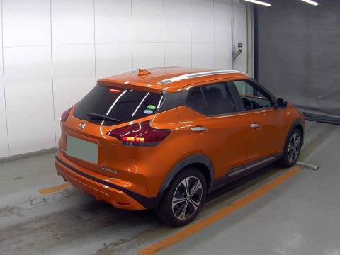 2021 Nissan Kicks e-Power X - Thumbnail