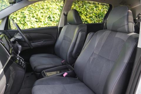 2014 Toyota Estima Aeras Premium - Thumbnail