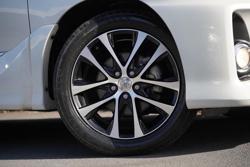 2014 Toyota Estima Aeras Premium