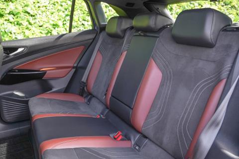 2022 Volkswagen ID.4 Pro 82kWh - Thumbnail