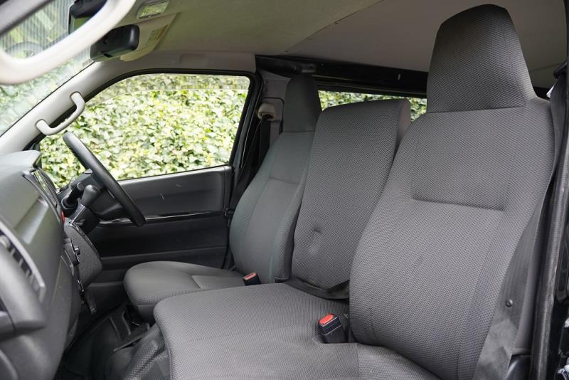 2020 Toyota Hiace GL 5 Door