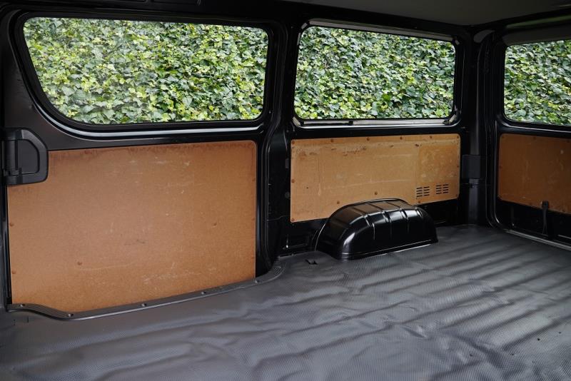 2020 Toyota Hiace GL 5 Door