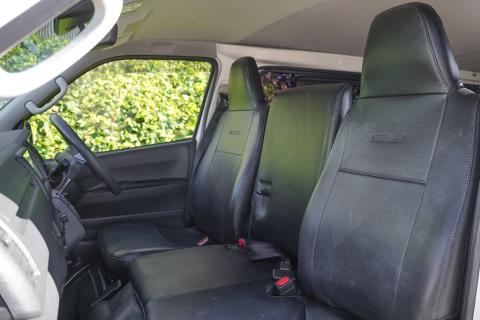 2018 Toyota Hiace GL 5 Door - Thumbnail