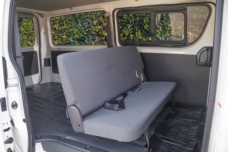 2018 Toyota Hiace GL 5 Door