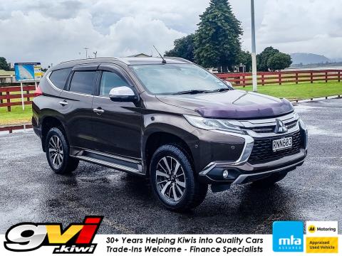 2019 Mitsubishi Pajero Sport VRX - Thumbnail