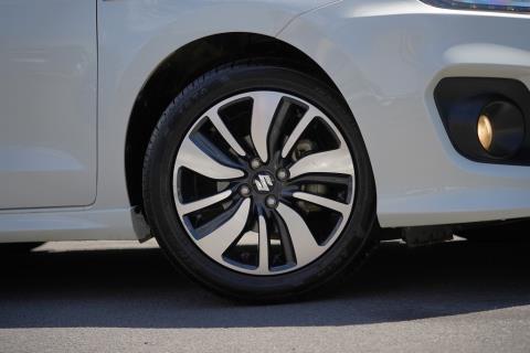 2017 Suzuki Swift RS Hybrid - Thumbnail